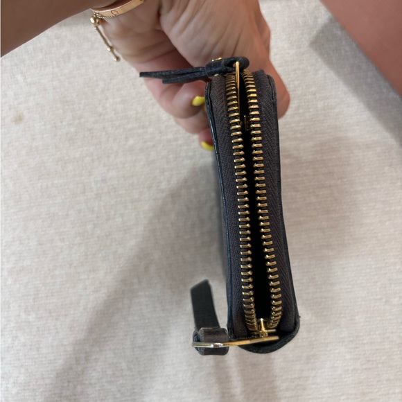 Authentic Louis Vuitton secret empreinte long wallet zippy - Picture 15 of 15